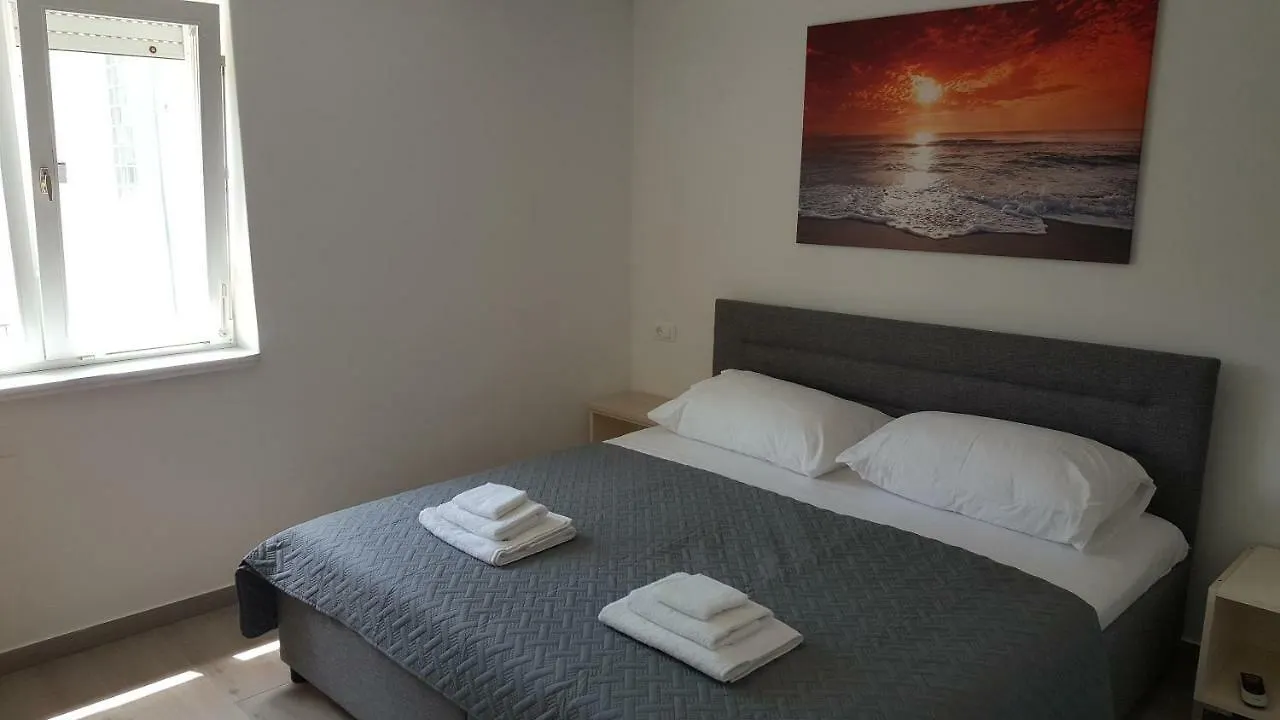 Vipava Apartment Selce 0*,